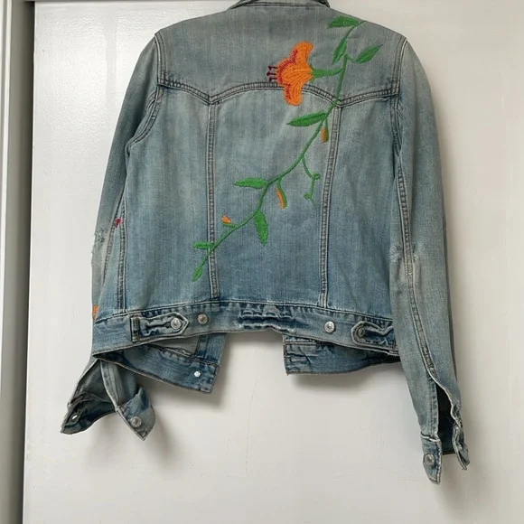 Vintage Gap embroidered jacket - Picture 2 of 11